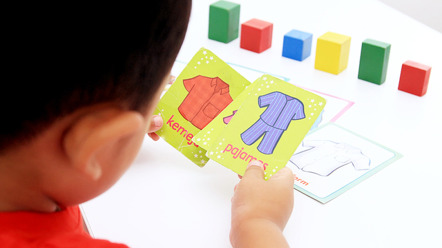Panduan Pendidikan Anak Multilingual di Keluarga Modern