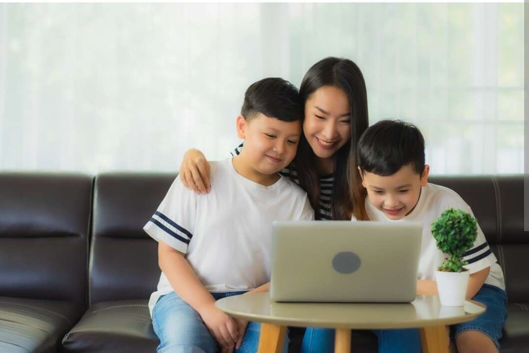 Strategi Parenting Efektif untuk Mendukung Pendidikan Anak di Rumah dan Sekolah